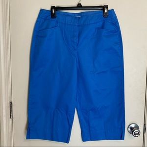 LIZ CLAIBORNE PEDAL PUSHERS-10 NWOT Cropped Pants Blue